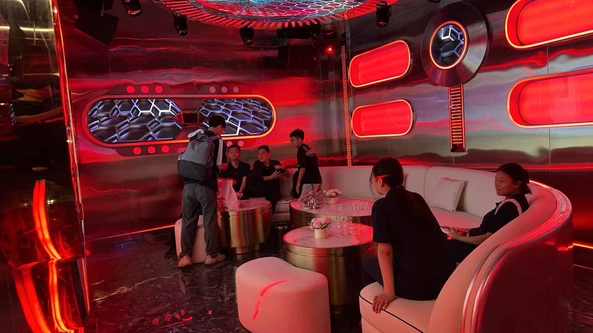 久信達科技公司員工齊聚光明區蠄蜍石,開啟活力爬山之旅暨團建活動(圖6)